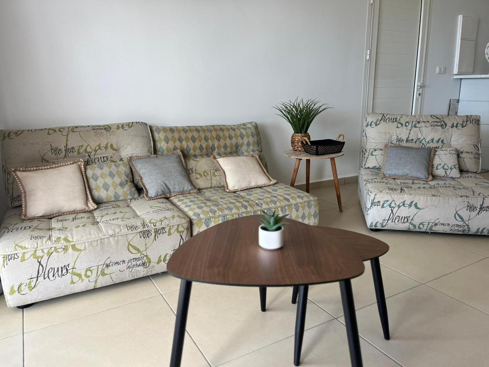 Ruddy'S House Villa เลอโกซิเยร์ ภายนอก รูปภาพ